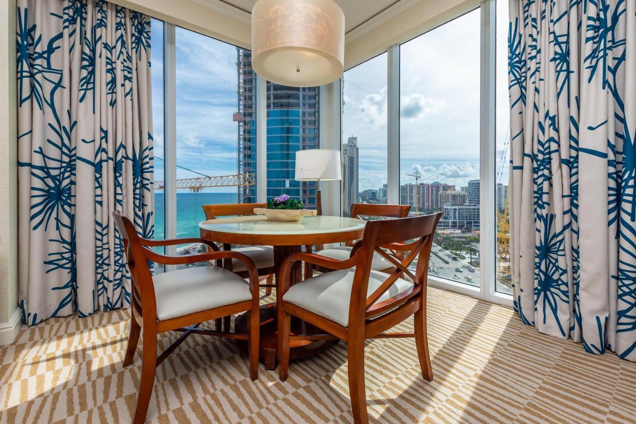 Hotel International Beach Tump Resort Ocean View 1100 Sf 1 Bed 1Bth Privately Owned Sunny Isles 마이애미 비치 외부 사진