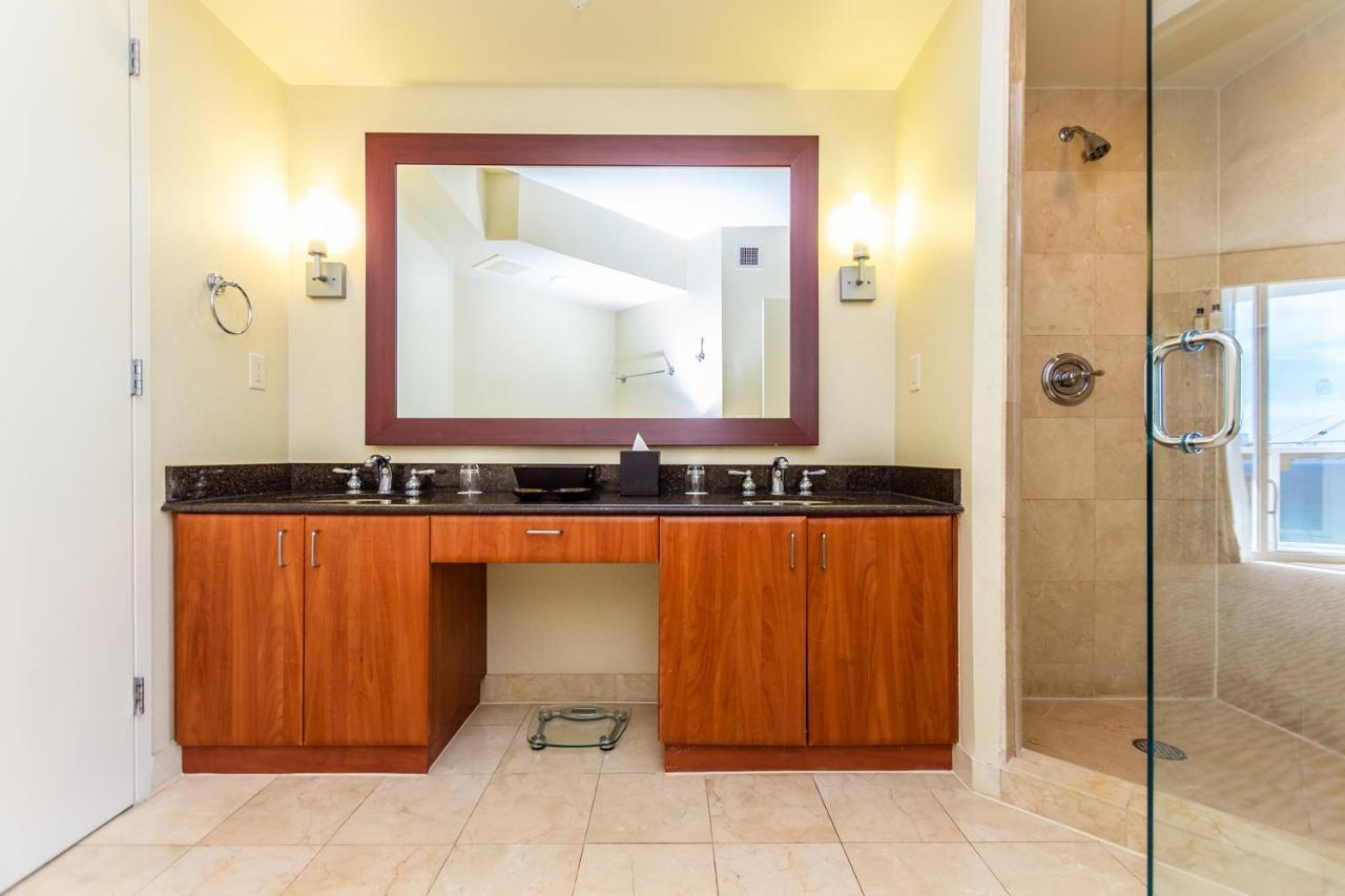 Hotel International Beach Tump Resort Ocean View 1100 Sf 1 Bed 1Bth Privately Owned Sunny Isles 마이애미 비치 외부 사진