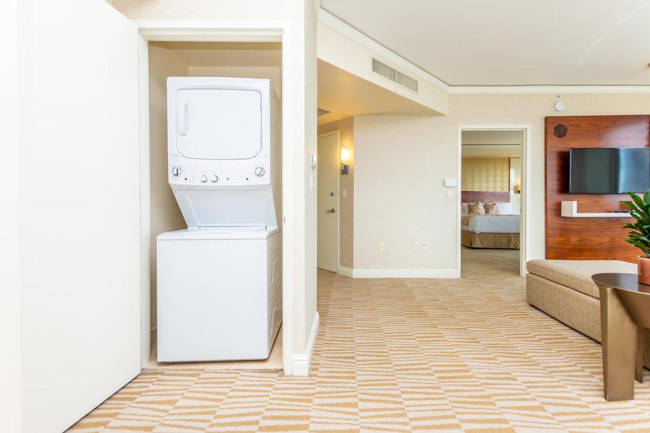Hotel International Beach Tump Resort Ocean View 1100 Sf 1 Bed 1Bth Privately Owned Sunny Isles 마이애미 비치 외부 사진