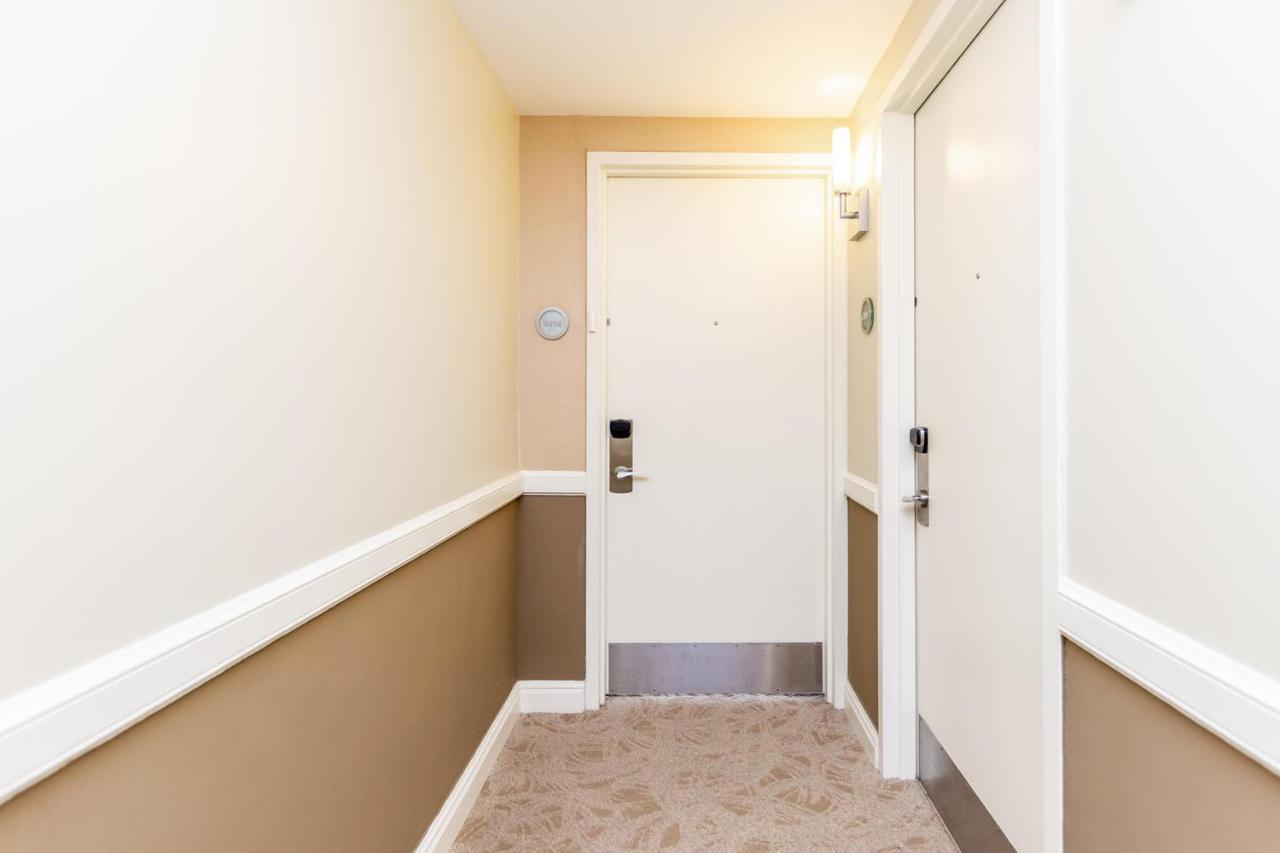 Hotel International Beach Tump Resort Ocean View 1100 Sf 1 Bed 1Bth Privately Owned Sunny Isles 마이애미 비치 외부 사진