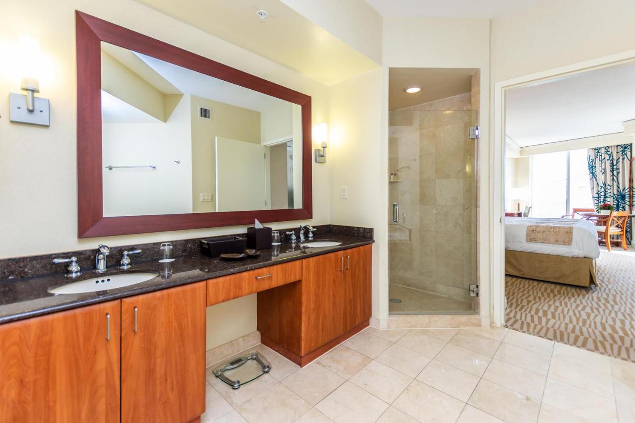 Hotel International Beach Tump Resort Ocean View 1100 Sf 1 Bed 1Bth Privately Owned Sunny Isles 마이애미 비치 외부 사진
